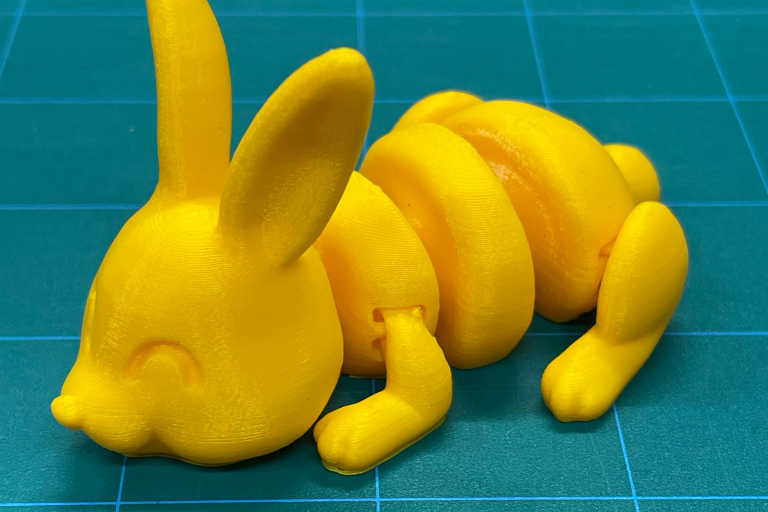 3D-tulostimella tehty pupu.