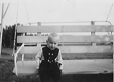 Valokuva: Nuori Jussi Rasinkangas vuonna 1966.
