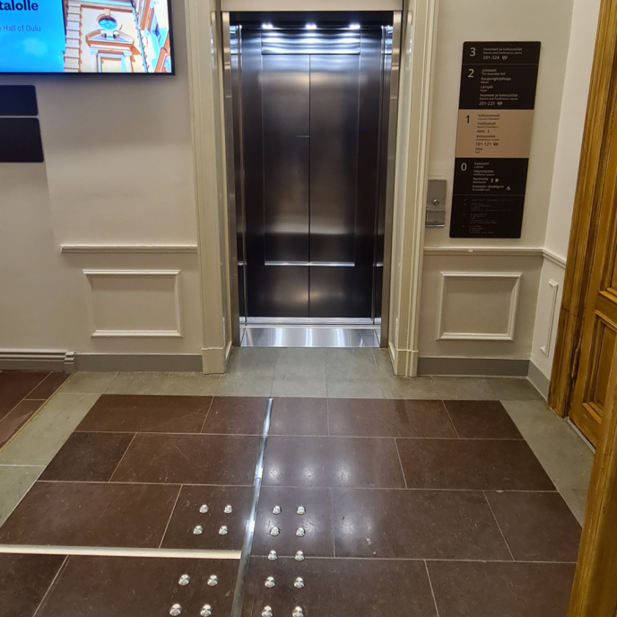 The City Hall’s first floor elevator